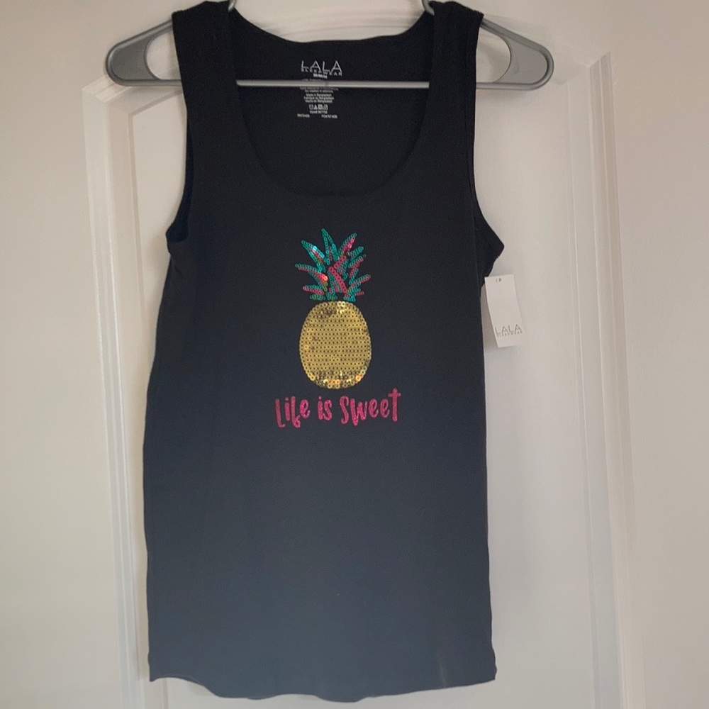 Never worn size Medium